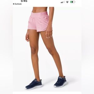 Lululemon Hotty Hot High Rise lined short 2.5”. Size 2